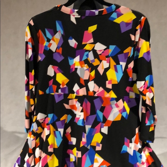 Colorful tunic - Picture 3 of 3